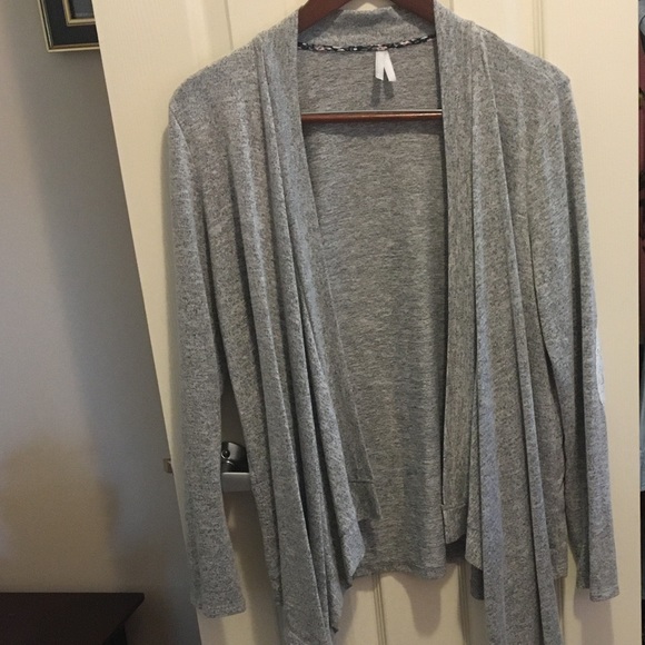 Vanity Waterfall Cardigan - Picture 8 of 10